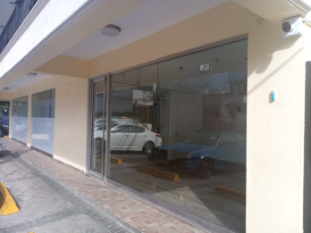 Local en Primer nivel en Alquiler en el Julieta