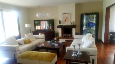 Venta de amplia casa en Puerta Grande, km. 14.1 CAES