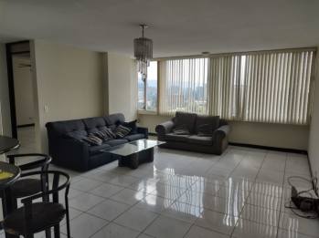 Rento apartamento en zona 9