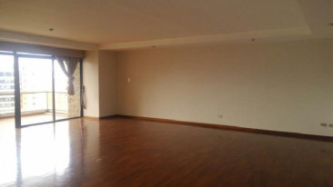 Plus Real Estate renta apartamento en zona 10