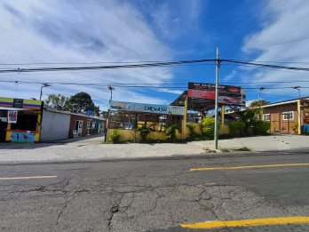 Local Comercial en Renta San Cristóbal Zona 8 de Mixco