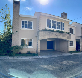 Casa en venta y renta en km 16.5