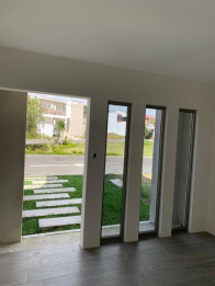 Venta de casa para estrenar en Hacienda Las Viñas, CAES