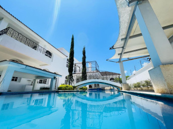 RESIDENCIA EN #VENTA EN ZONA EXCLUSIVA 