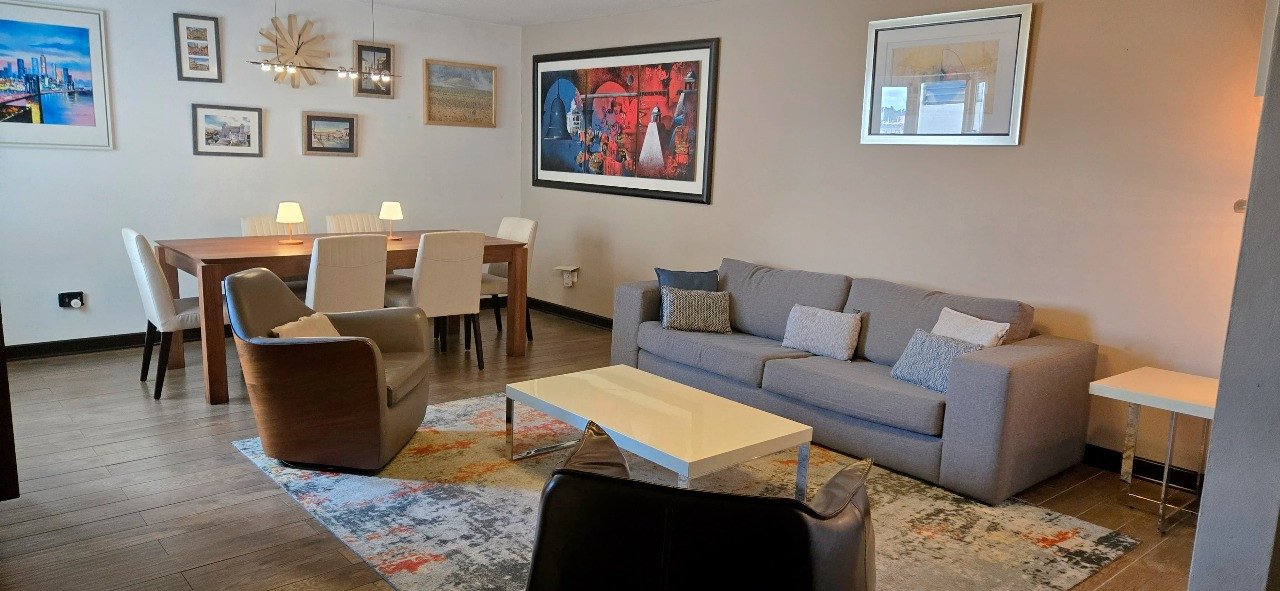 Apartamento en Venta en Zona 11, Ciudad de Guatemala - Image 1