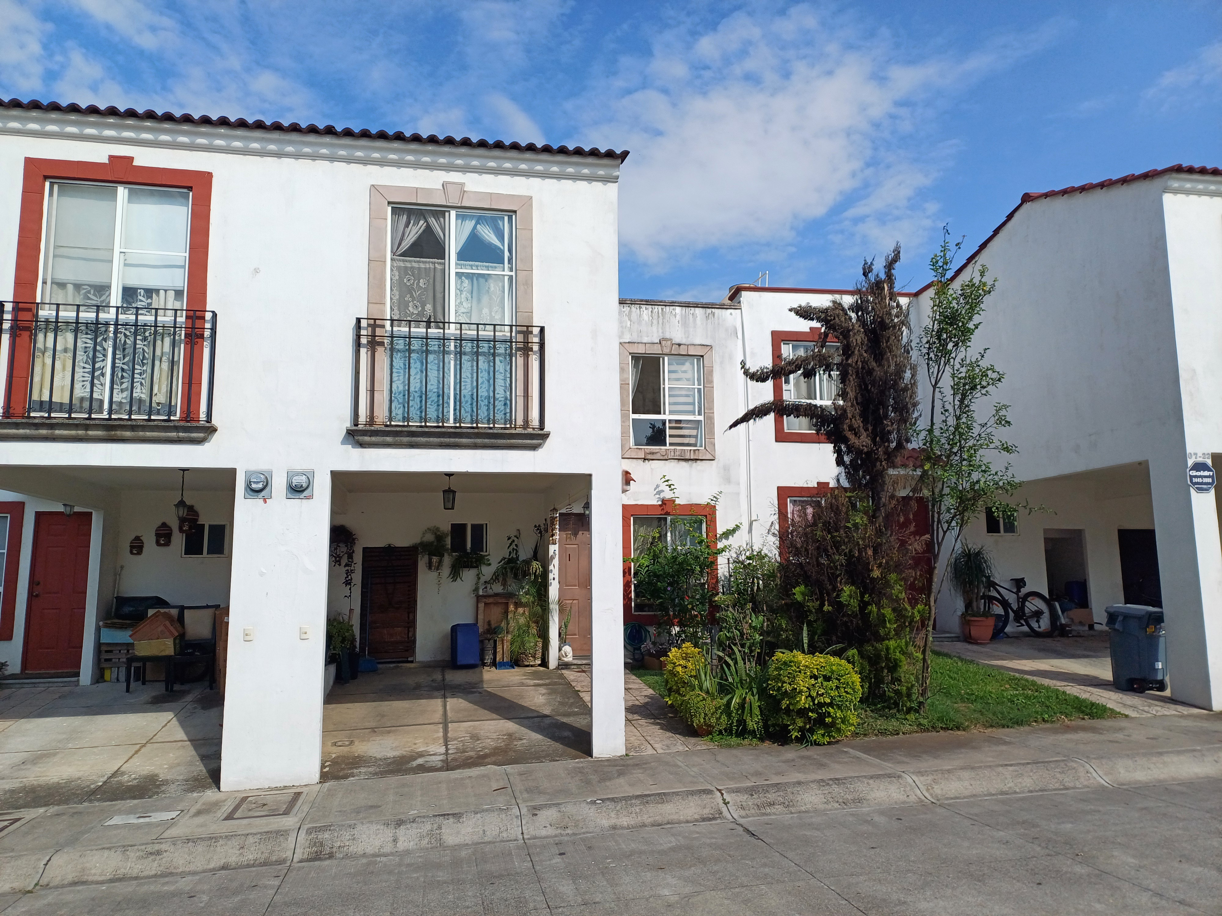 Casa en Venta Alamedas de Santa Clara Z.3 Villa Nueva - Image 1