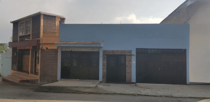 Casa comercial en venta Panorama San Cristobal Mixco - Image 1