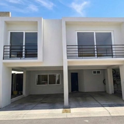 Casa en Venta Condominio La Reserva Villa Canales - Image 1