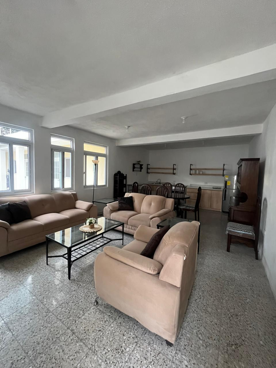 Apartamento Amueblado en Monte María Zona 12