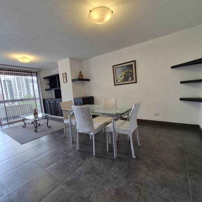 Apartamento semi amueblado renta zona 15 Vista Hermosa  - Image 1