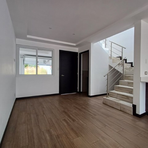 Casa Nueva en Venta Hacienda Real Zona 16 Guatemala