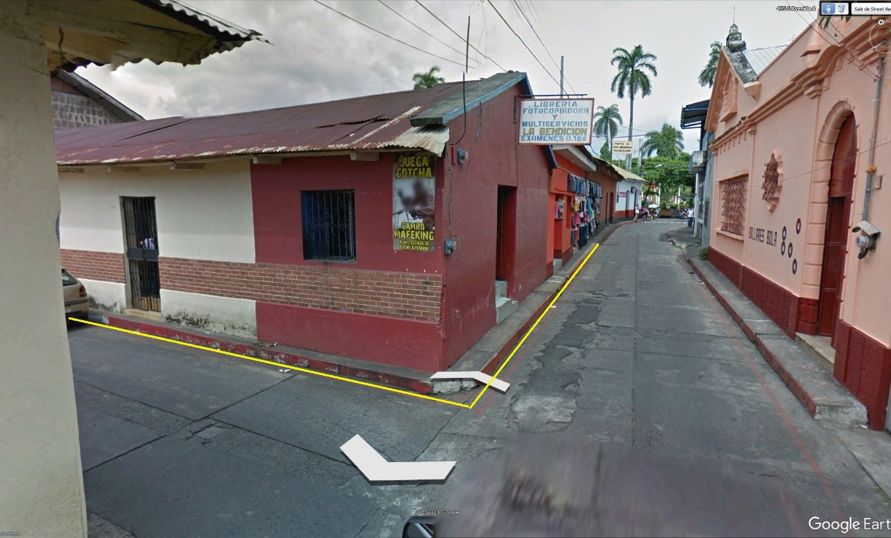 Casa de un Nivel en Venta en el Centro de Retalhuleu - Image 1