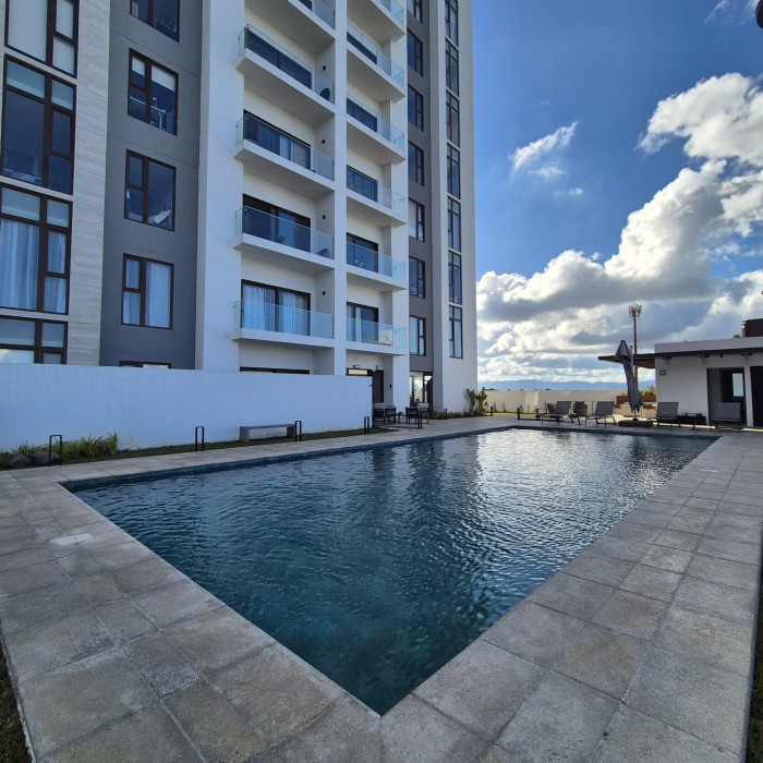 Apartamento en Venta en Zona 16, Ciudad de Guatemala - Image 1