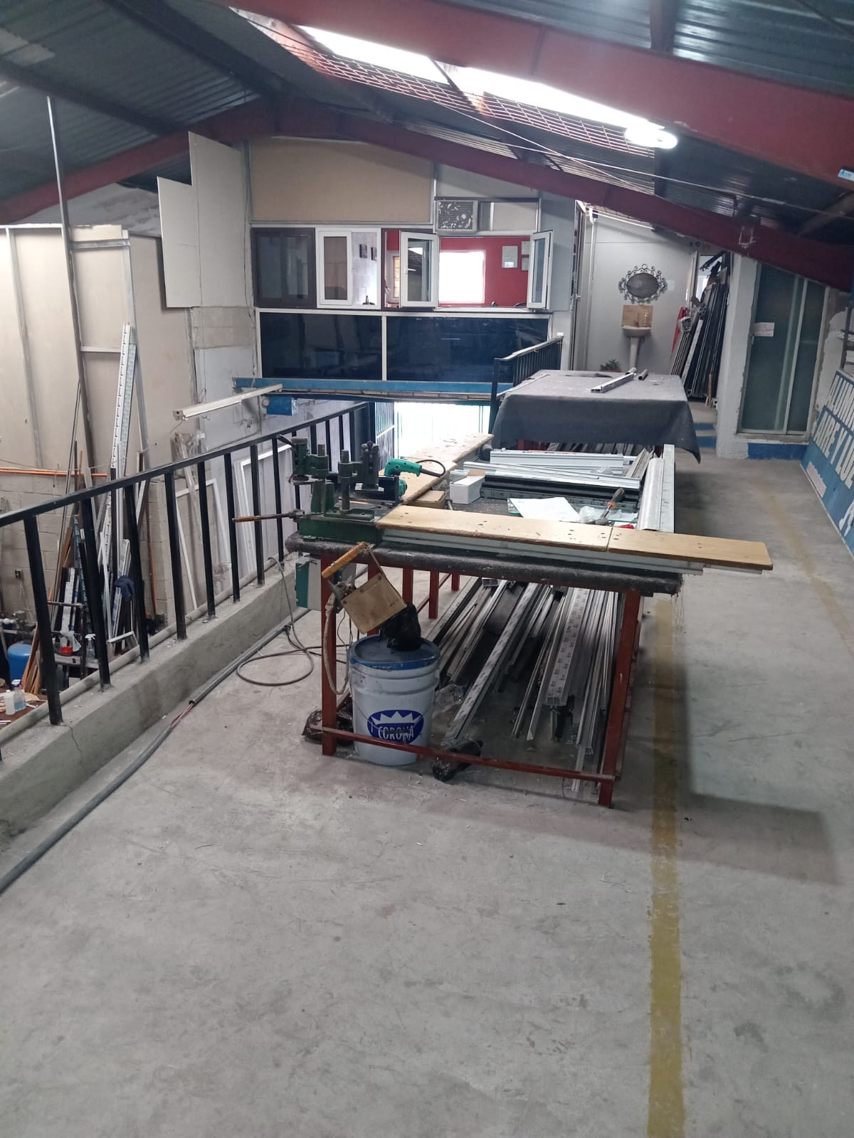 Ofibodega en Renta en Zona 6 de 276 Metros Cuadrados