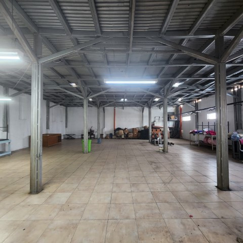 Bodega u Oficina en Renta San Cristóbal 2 do. Nivel - Image 1