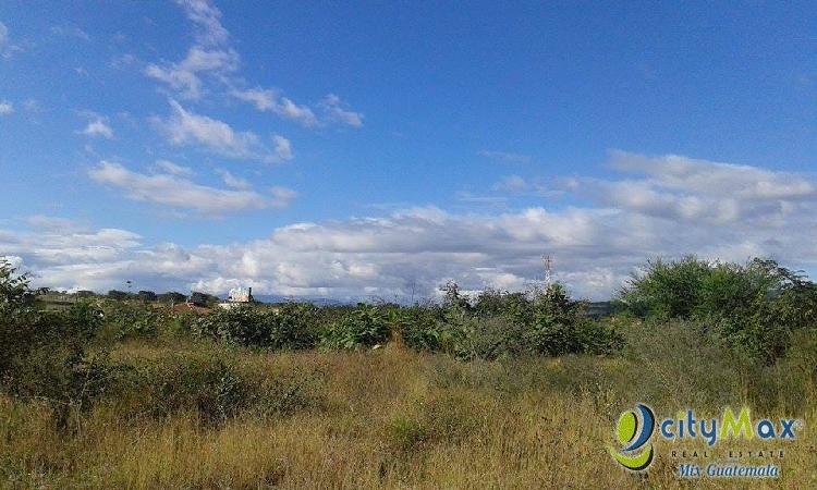 Terreno Comercial en Renta por Metro² en Sanarate - Image 1