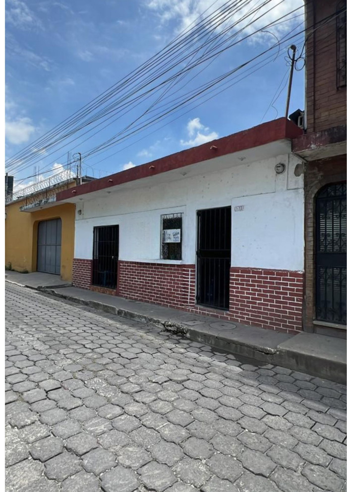 Casa en venta en Amatitlán para inversionista - Image 1