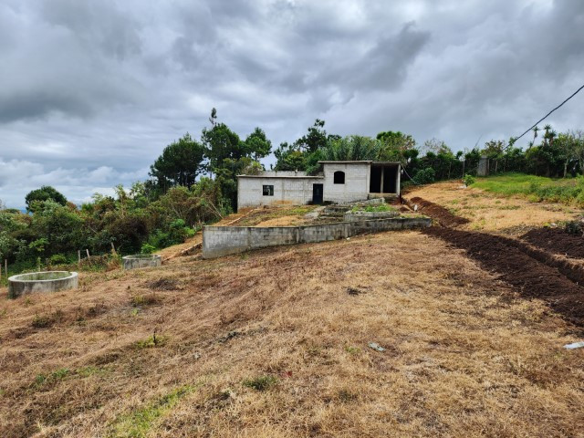 Terreno en Venta Sajcavilla San Juan Sacatepéquez - Image 1