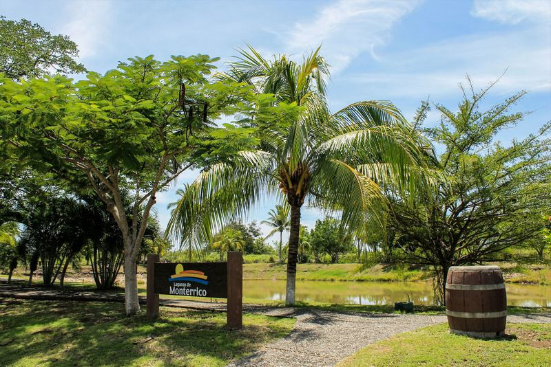 Terreno en Venta en Lagunas de Monterrico II Escuintla  - Image 1
