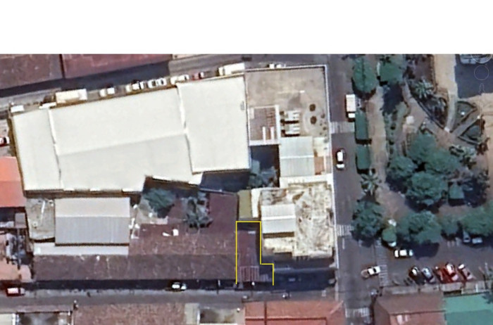 Local Comercial en Venta cercano al Parque Retalhuleu - Image 1