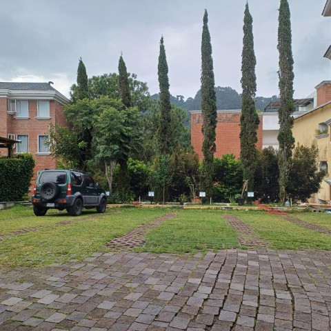 Apartamento en Alquiler Zona 16 La Montaña - Image 1
