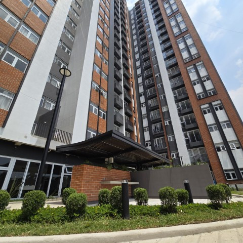 Apartamento Amueblado en Renta Zona 11 Parque San Jorge