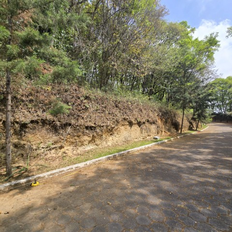 Terreno de 4,466.93 v2 en Venta Miralvalle KM 21.5 CA1