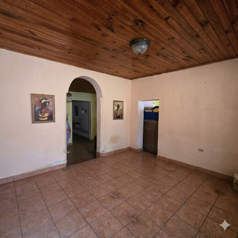 Casa en Venta Zona 5 Ciudad Guatemala, San Pedrito - Image 1