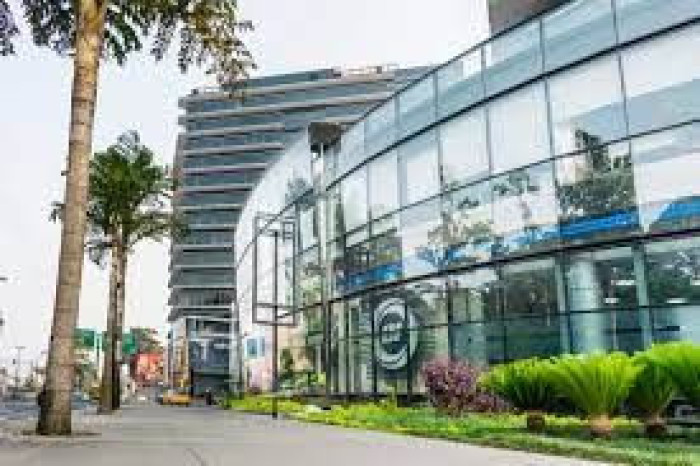 Local comercial en Renta ZONA 10 sobre la Diagonal 6 - Image 1