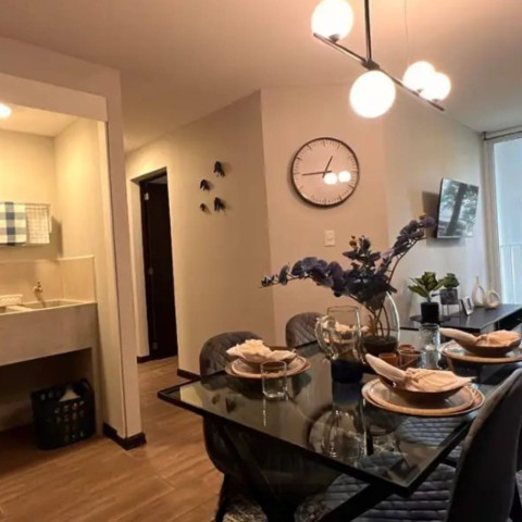 Apartamento en Renta Zona 6 Cumbres del Pedregal -Vacío