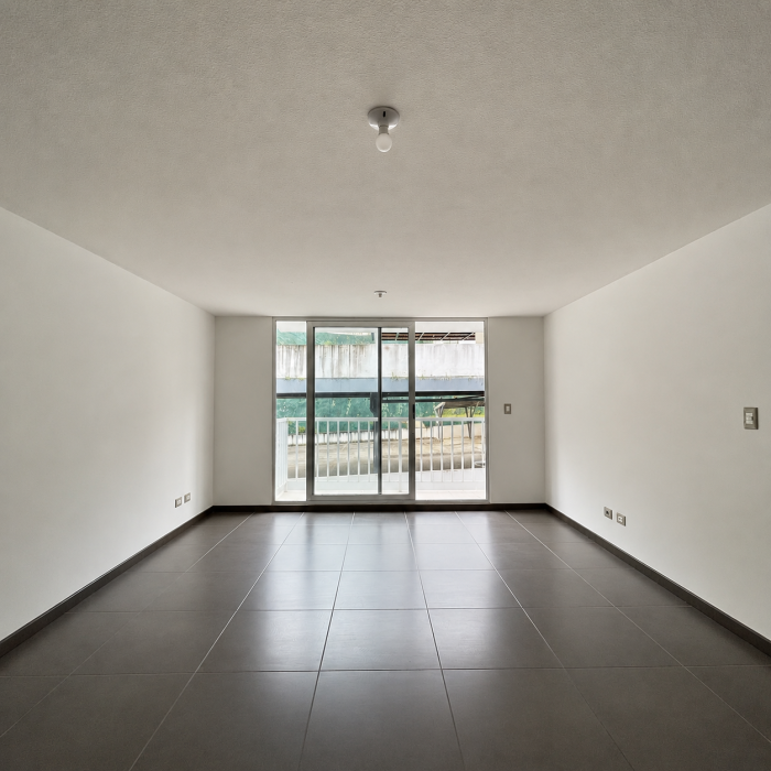 Apartamento en alquiler en zona 16 - Image 1