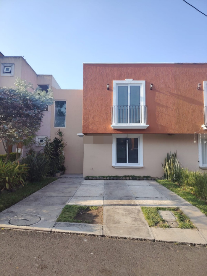 Casa en Venta en Condado Catalina, Villa Nueva.