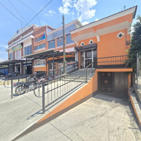 Edificio en Venta y Renta Teculután Carretera Principal