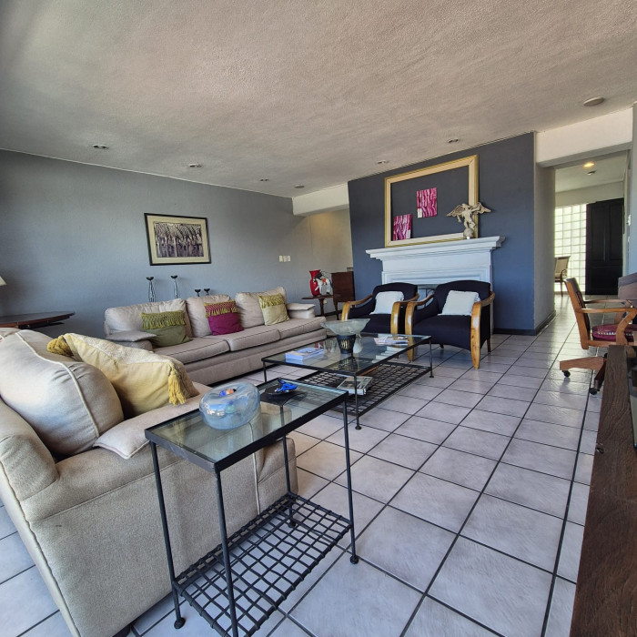 Apartamento amueblado en Zona 13 de Guatemala - Image 1