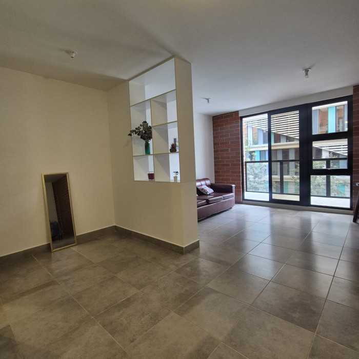 Oficina  en venta inversión en zona 4 Guatemala - Image 1