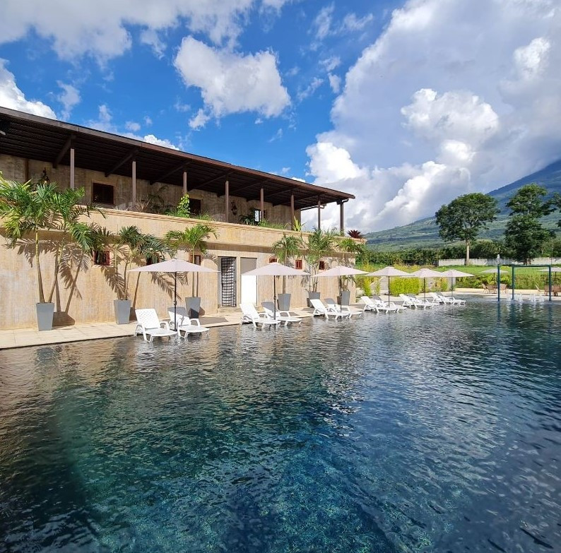 Apartamento en venta en Antigua Guatemala - Image 1