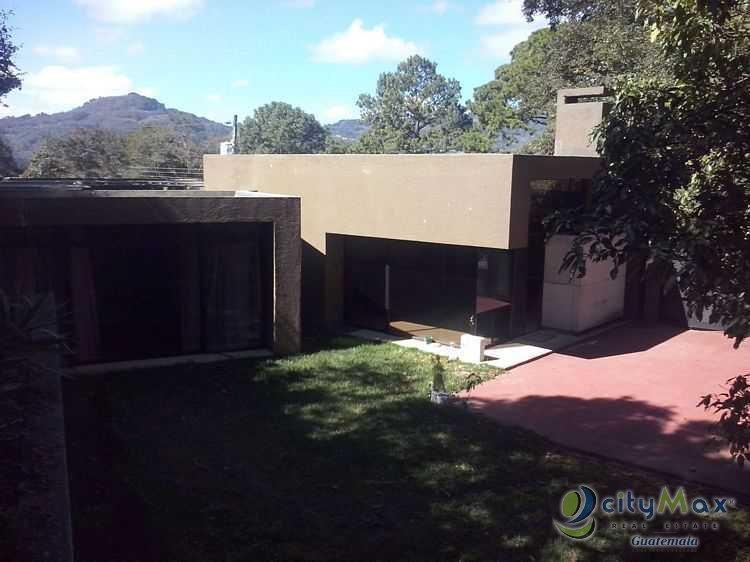Casa en venta en San Lucas Sacatepequez - Image 1