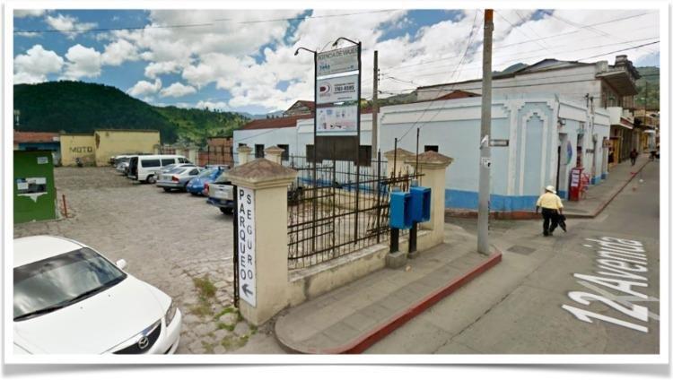 En Venta Centro Comercial en Quetzaltenango - Image 1