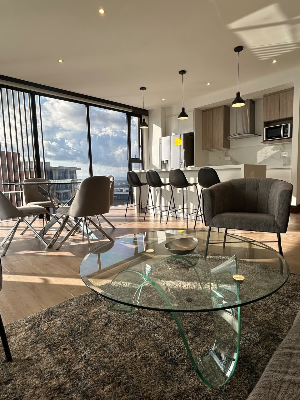 Apartamento amueblado en Alquiler en Gaura zona 15 - Image 1