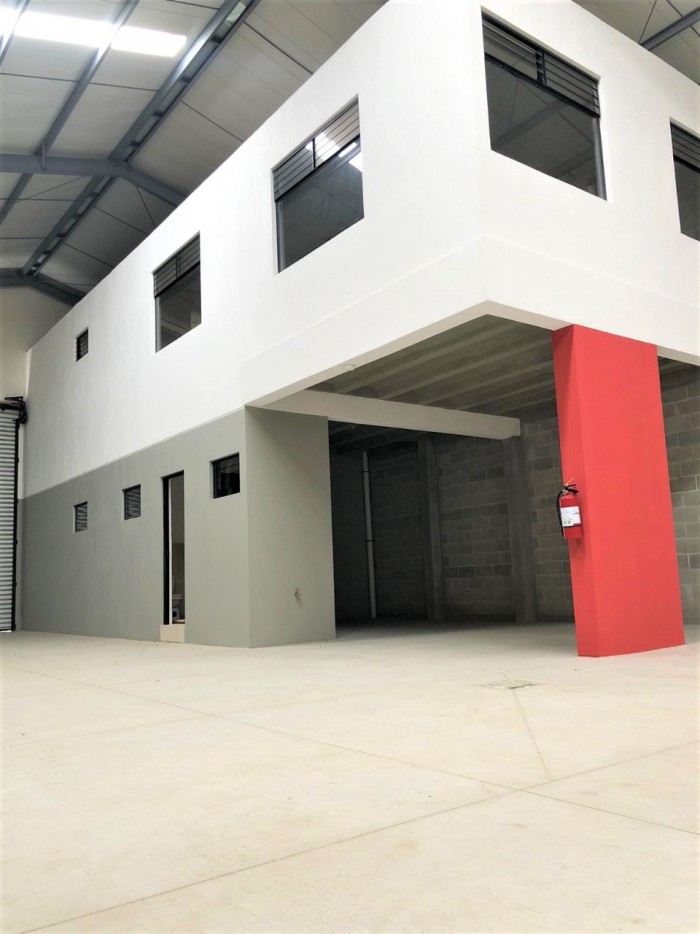 Ofibodega en Renta en Complejo Industrial de XELA