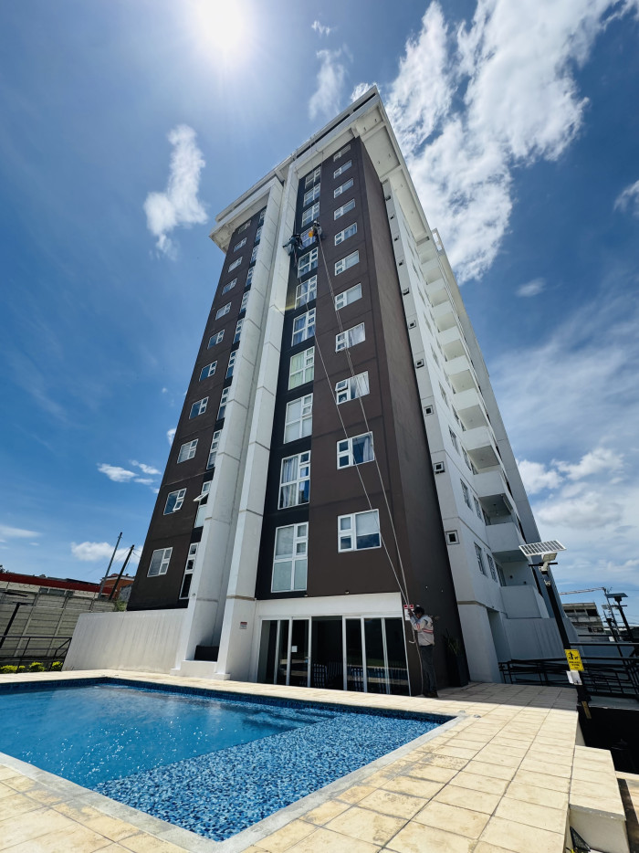 Apartamento de 3 habitaciones en renta Zona 12