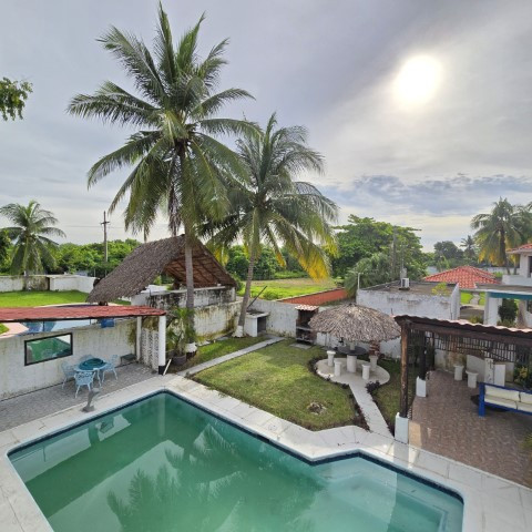 Casa Amueblada en Venta Puerto de San José, Escuintla - Image 1