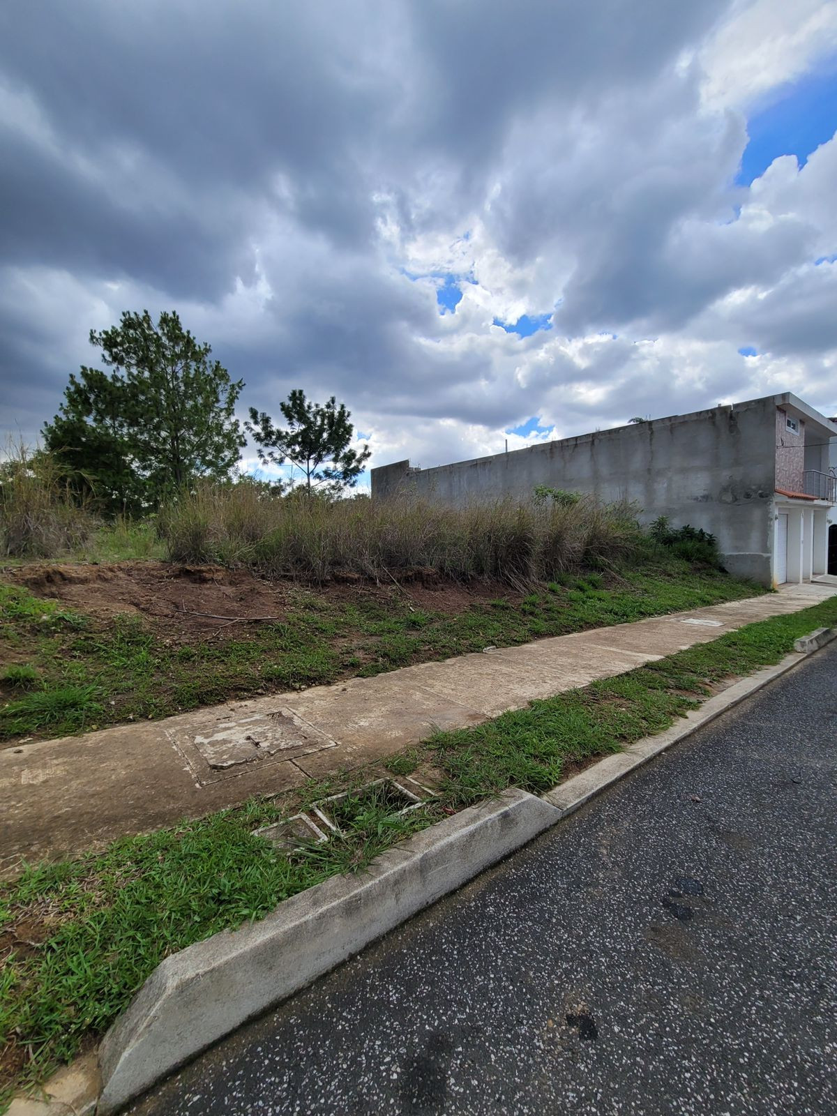 Terreno en Venta en residencial de zona 16