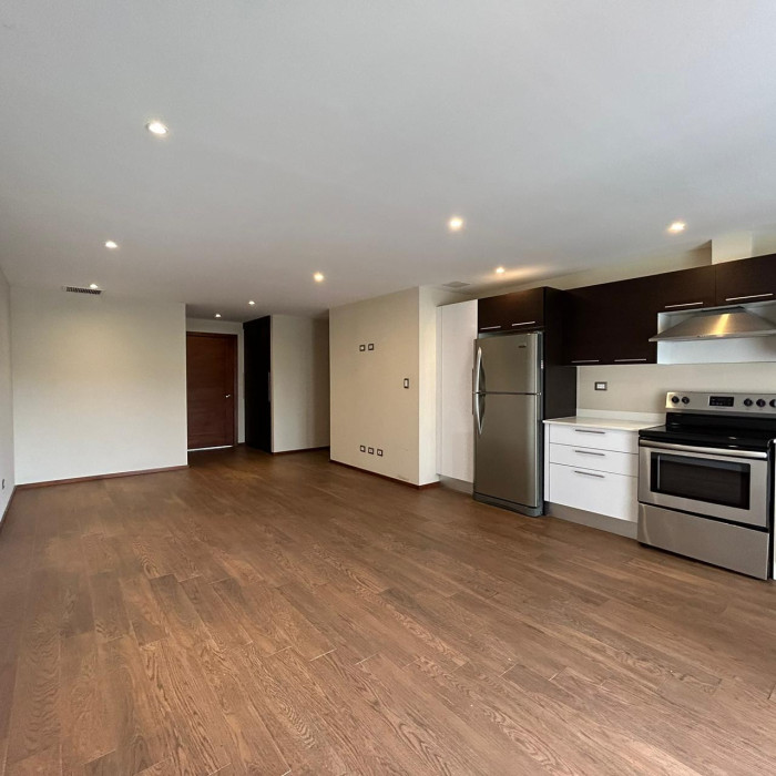 Apartamento en Venta y Renta en zona 16