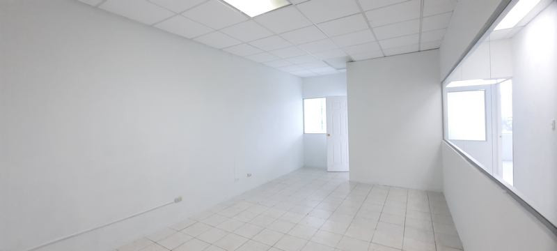 Oficina en Venta en Zona Pradera - Image 1