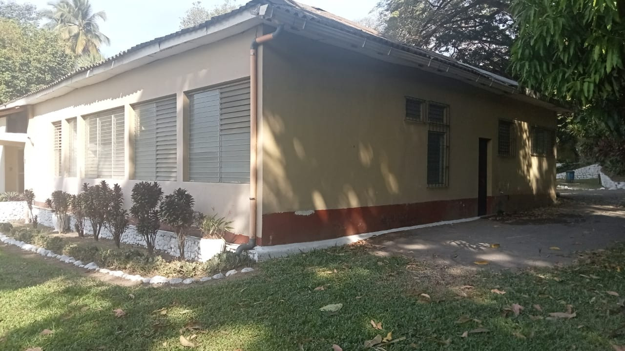 Oficina en Renta Barrio Empleados, Escuintla - Image 1