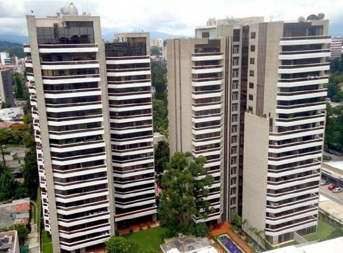 Apartamento en venta Tiffany Zona 10 - Image 1