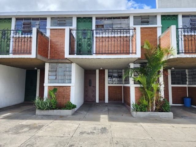 Apartamento en Renta por Roosevelt Colonia con Garita