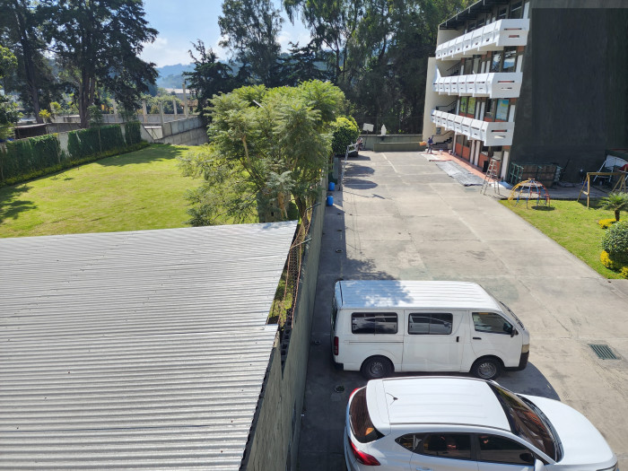 Edificio y Dos Terrenos en Renta, sobre Interamericana