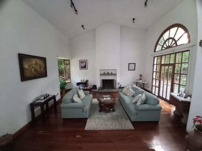 Venta de Residencia en el corazon de CAES km. 15.5